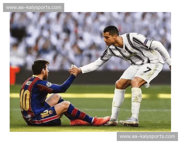 绿茵绝代双骄：C罗与梅西的史诗对决，谁是你的足球之王？